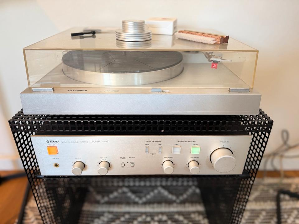 Yamaha P-350 + A-450 HiFi-Set mit Metallrack | 80er Jahre