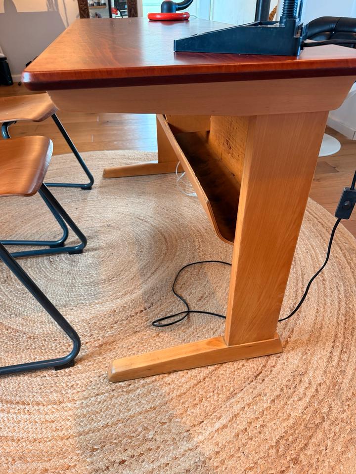 Vintage Casala Schreibtisch/Schulbank|  2 x Flötotto | Aufgearb. – Ansicht 11