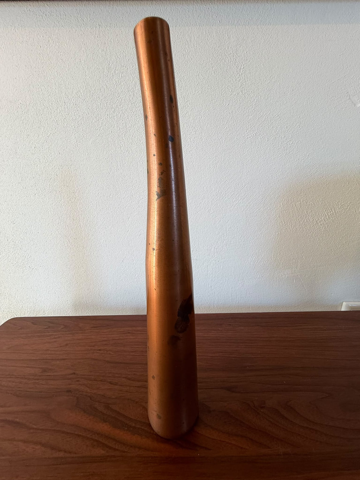 Konische Kupfervase | natürliche Patina – Gesamtansicht
