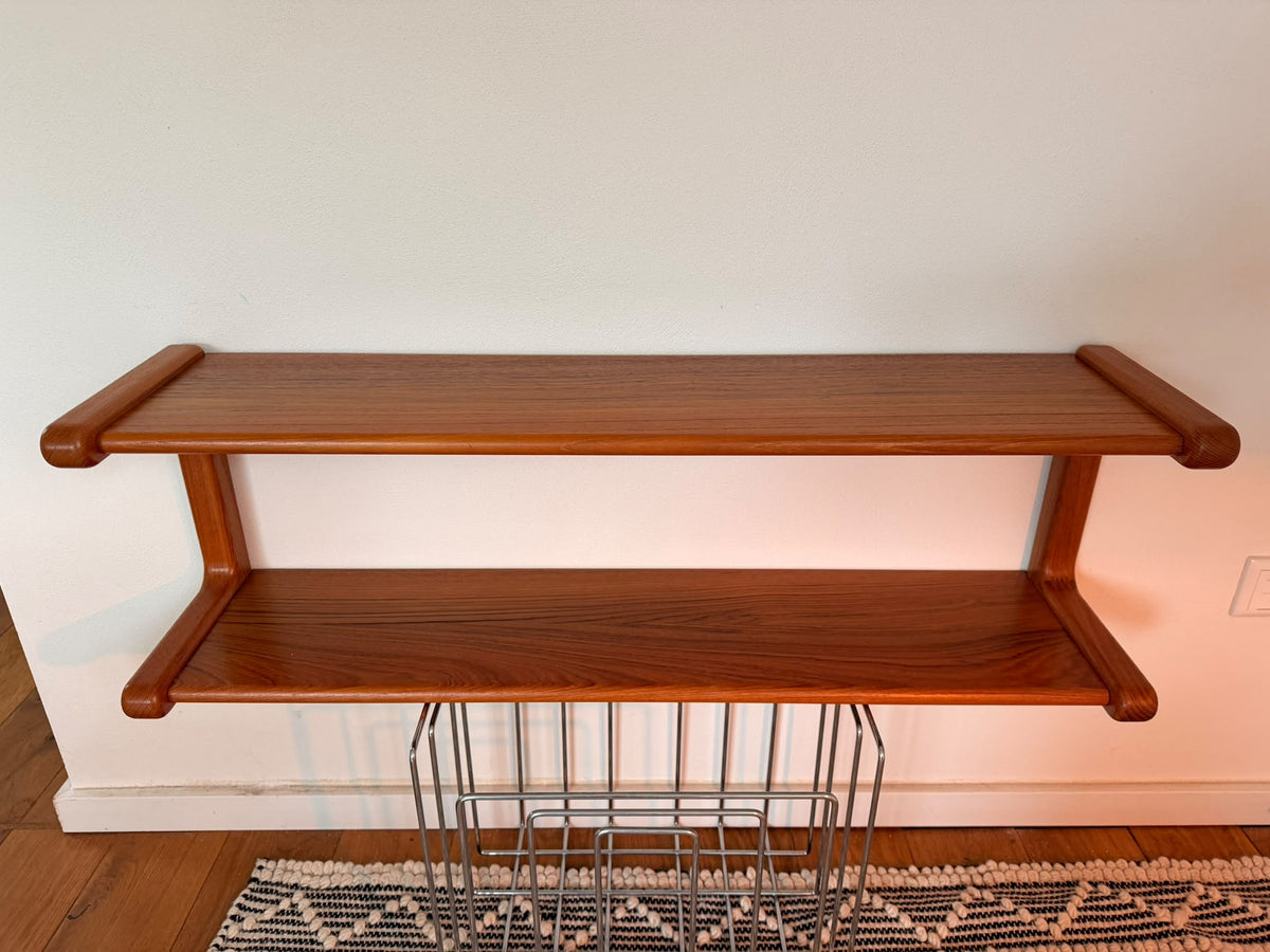 Teak-Wandregal | Dyrlund zugeschrieben | Danish Modern – Gesamtansicht