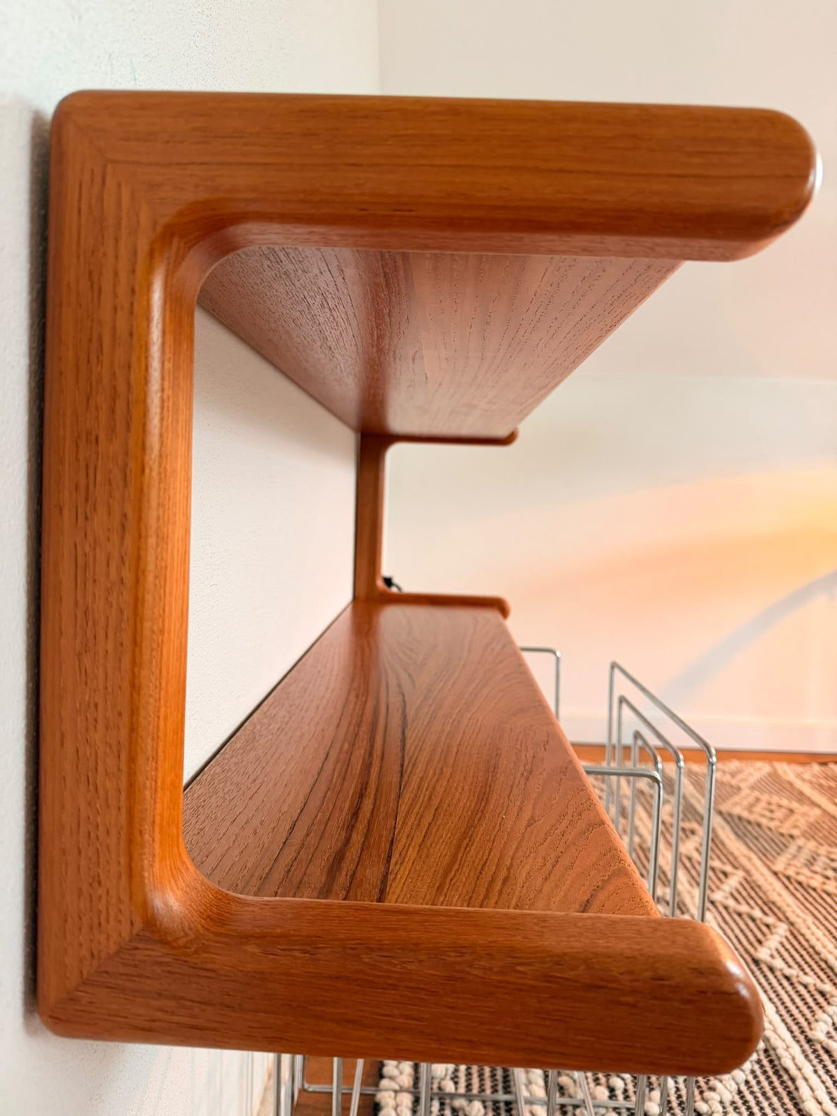 Teak-Wandregal | Dyrlund zugeschrieben | Danish Modern – Detailaufnahme 8