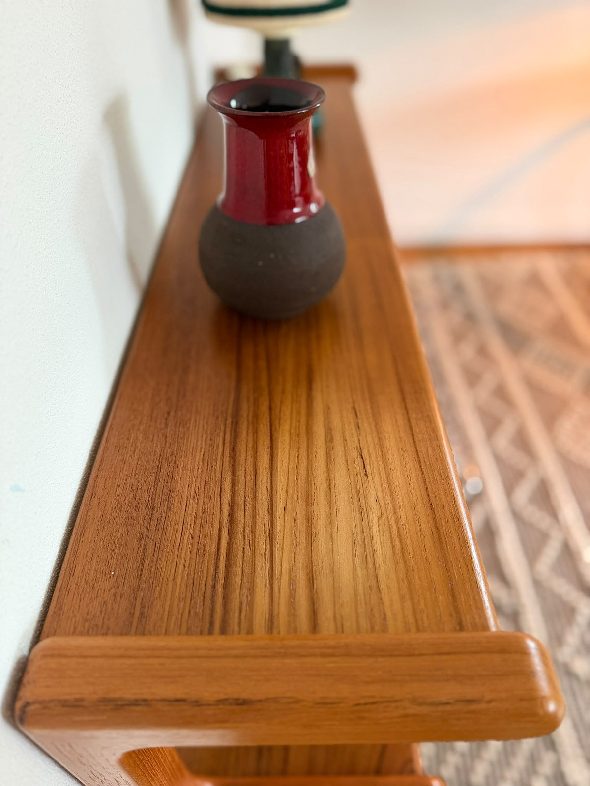 Teak-Wandregal | Dyrlund zugeschrieben | Danish Modern – Detailaufnahme 16